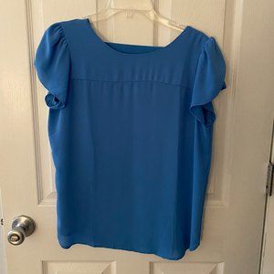 Flutter sleeve blouse